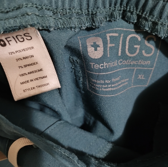 Figs Women's Caribbean Blue Scrub Pants - Picture 6 of 6